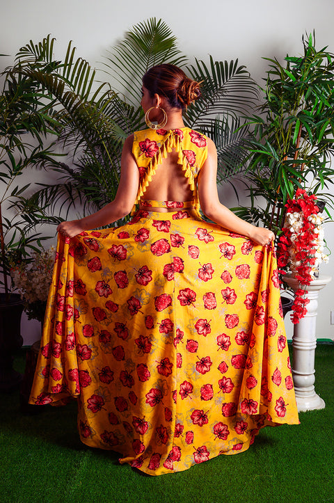 MAPLE YELLOW<br>SKIRT AND CROP TOP SET